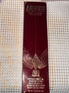 Charlotte Tilbury Airbrush Flawless Setting Spray